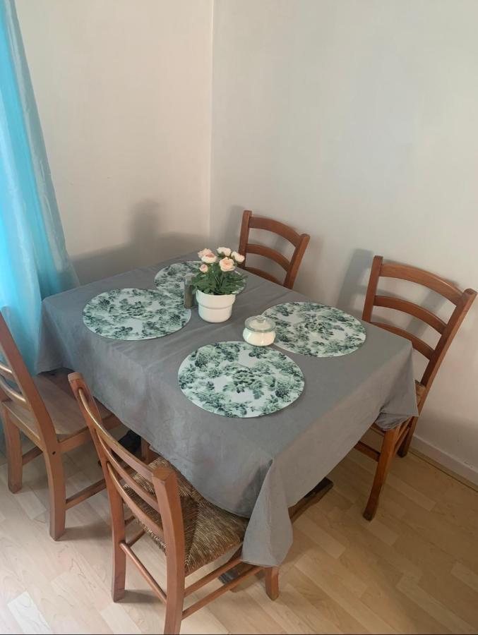 86 Mcdermott Apartment London Bagian luar foto